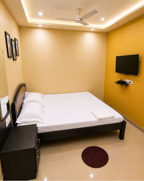 Double Bed